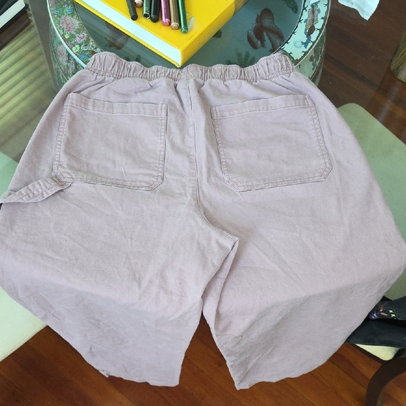 Old Navy Soft Pink Pants - Picture 6 of 6